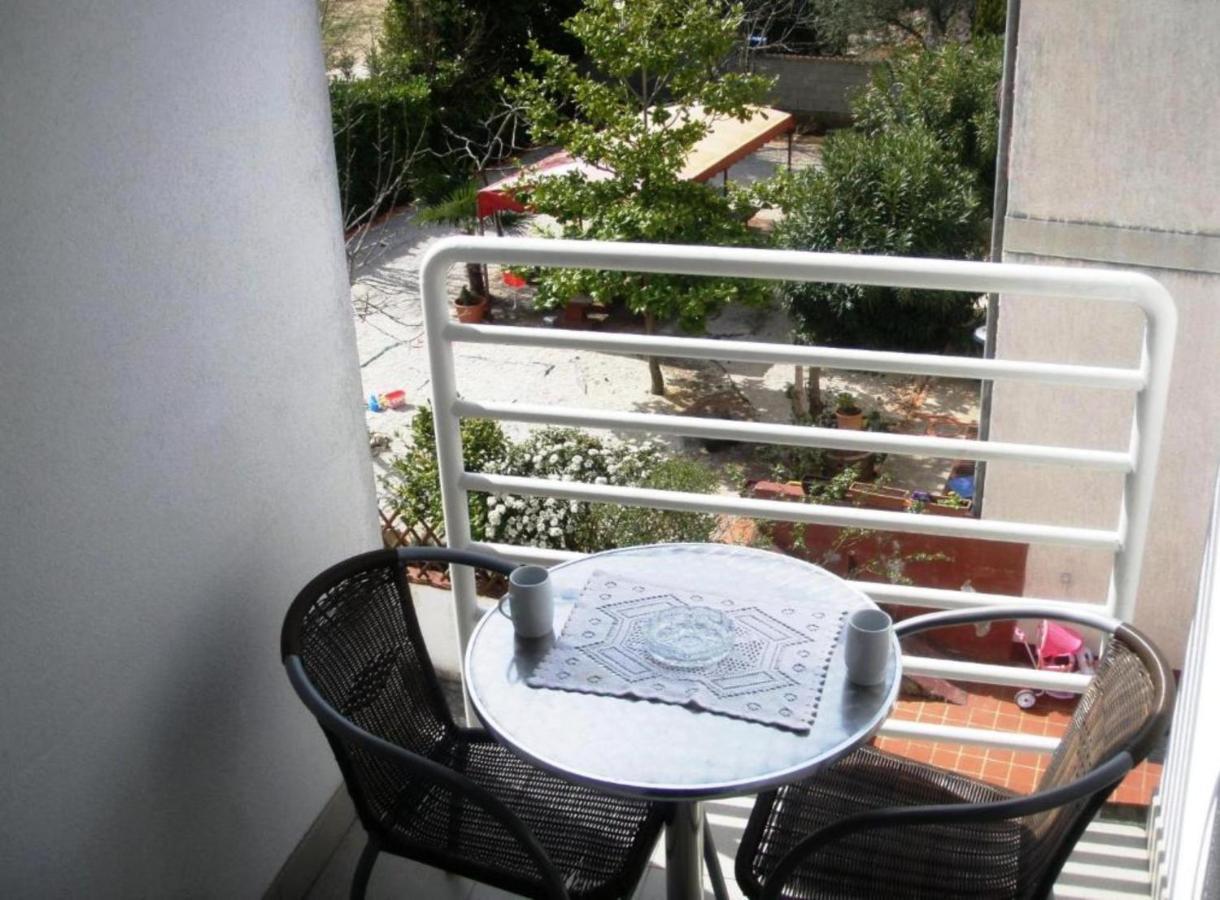 Venus 5 Apartment